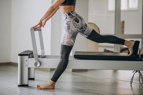 Pilates - exercitii, beneficii si primii pasi pentru incepatori