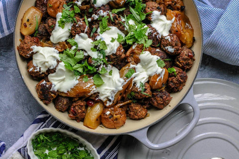 3. Chiftelute coapte in cuptor - alaturi de ce pot fi servite_chiftele, legume, smantana, verdeata 2